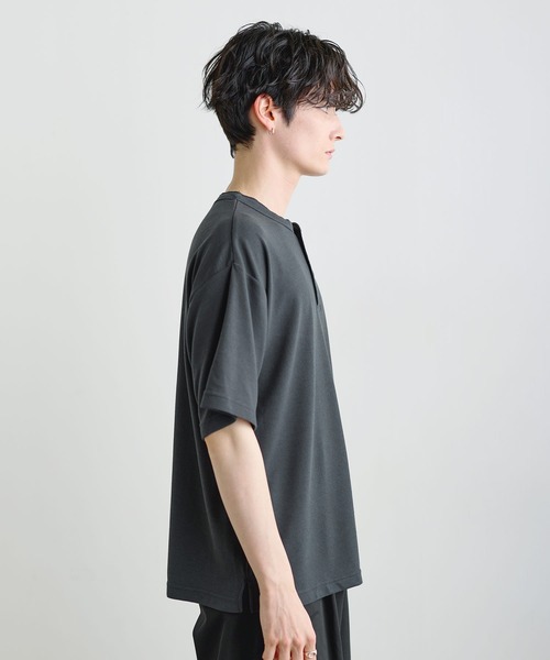 DISCUS(ディスカス)の「【吸水速乾/接触冷感/イージケア】COOLMAX/DISCUSワッフルヘンリーネックTシャツ(Tシャツ/カットソー・メンズ・ブルーグレー/ブラック/ホワイト/スミクロ・XL/M/L)」の20枚目の写真