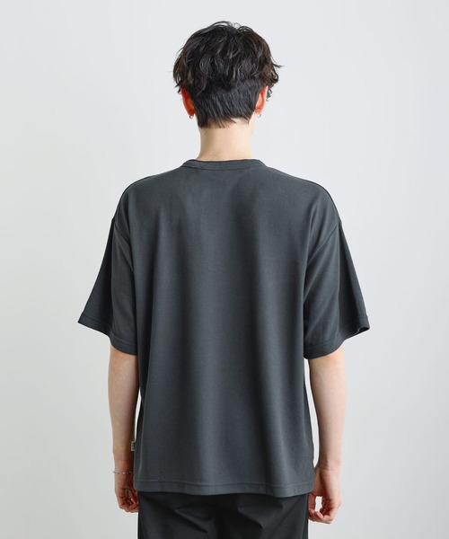 DISCUS(ディスカス)の「【吸水速乾/接触冷感/イージケア】COOLMAX/DISCUSワッフルヘンリーネックTシャツ(Tシャツ/カットソー・メンズ・ブルーグレー/ブラック/ホワイト/スミクロ・XL/M/L)」の21枚目の写真