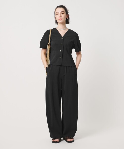 BEAUTY&YOUTH UNITED ARROWS(ビューティーアンドユースユナイテッドアローズ)の「バックゴム カーブパンツ UVカット 防シワ ウォッシャブル(その他パンツ・レディース・ブラック/ブラウン・XS/S/M)」の5枚目の写真