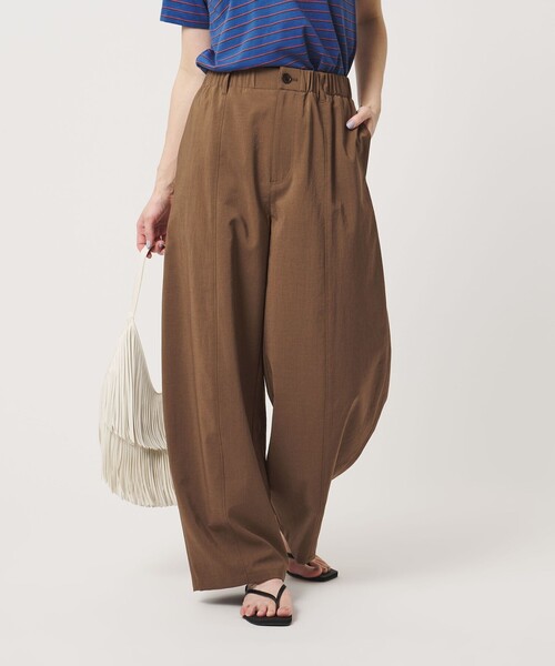 BEAUTY&YOUTH UNITED ARROWS(ビューティーアンドユースユナイテッドアローズ)の「バックゴム カーブパンツ UVカット 防シワ ウォッシャブル(その他パンツ・レディース・ブラック/ブラウン・XS/S/M)」の6枚目の写真