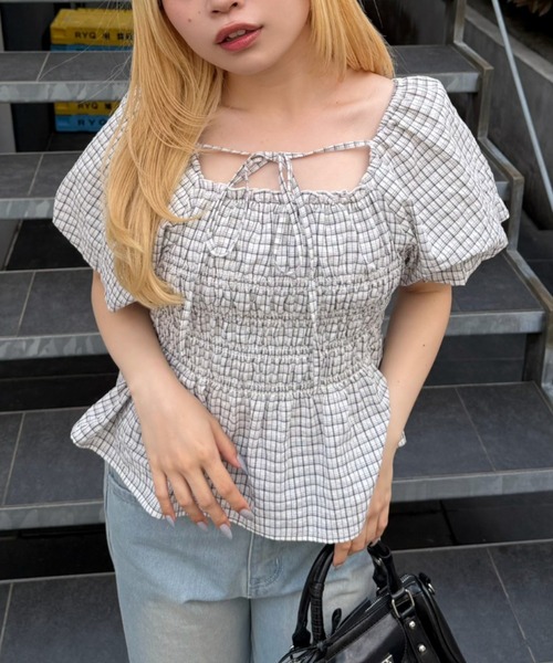Another Branch olive des olive(アナザーブランチオリーブデオリーブ)の「2WAYシャーリングパフ袖ブラウス(シャツ/ブラウス・レディース・チェック/ドット/その他11・FREE)」の3枚目の写真