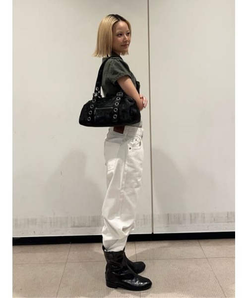 LAGUA GEM(ラグアジェム)の「BASIC COLOR STRAIGHT デニム(デニムパンツ・レディース・ブラック/ホワイト・22inch/23inch/24inch/25inch/26inch)」の22枚目の写真