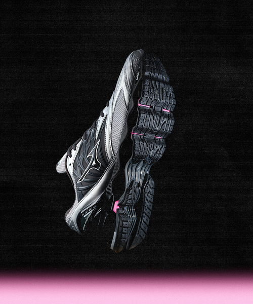 MIZUNO(ミズノ )の「【日本国内限定カラー】MIZUNO WAVE PROPHECY LS D1GA3337-08(スニーカー・メンズ・シルバー・23.5cm/24.5cm/26.5cm/25cm/24cm)」の13枚目の写真