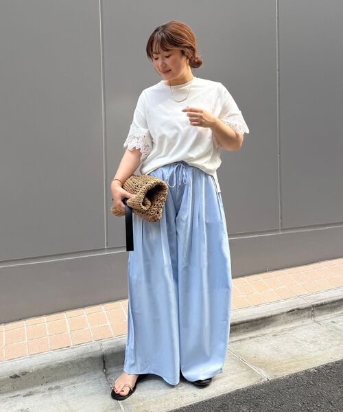 le.coeur blanc(ルクールブラン)の「《WEB限定アイテム》ワイドギャザーパンツ(その他パンツ・レディース・グレー系その他/ブラック/サックスブルー/イエロー・38)」の11枚目の写真