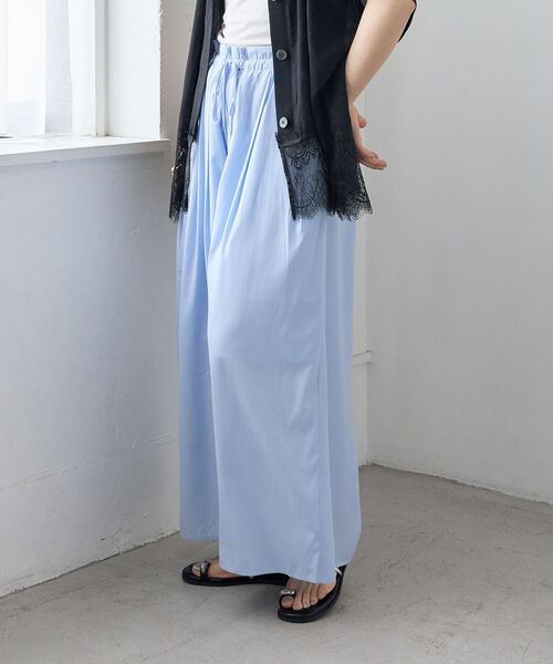 le.coeur blanc(ルクールブラン)の「《WEB限定》ワイドギャザーパンツ(その他パンツ・レディース・グレー系その他/ブラック/サックスブルー/イエロー/オフホワイト・38)」の21枚目の写真