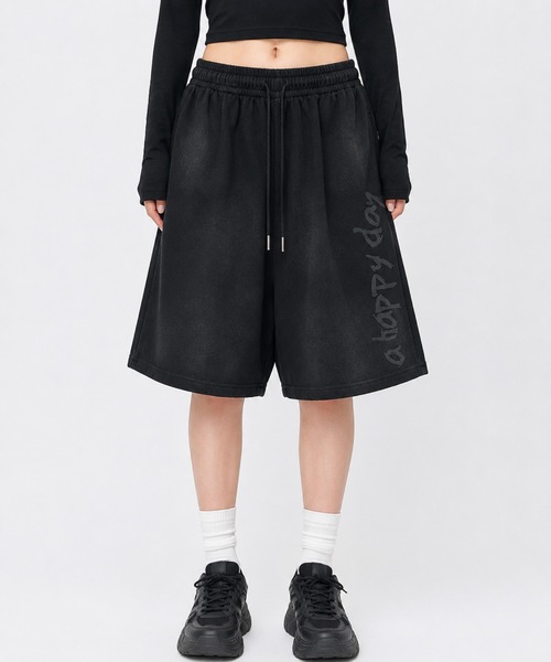 mushwear(マッシュウェア)の「【セットアップ対応】ヴィンテージハーフパンツ(スウェットパンツ・メンズ・アイボリー/ブラック・LARGE/X-LARGE)」の1枚目の写真