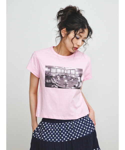 PLZPROJECT(プリーズプロジェクト)の「BATHING WOMEN T-SHIRT(Tシャツ/カットソー・レディース・ピンク・FREE)」の5枚目の写真