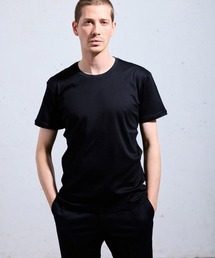 ARTA MECHANICS（エーアールティーエーメカニクス）の「ARTA CVSTOS BASIC TEE（エーアールティーエー クストス ベーシック ティ）（クルーネック Tシャツ）（Tシャツ/カットソー）」