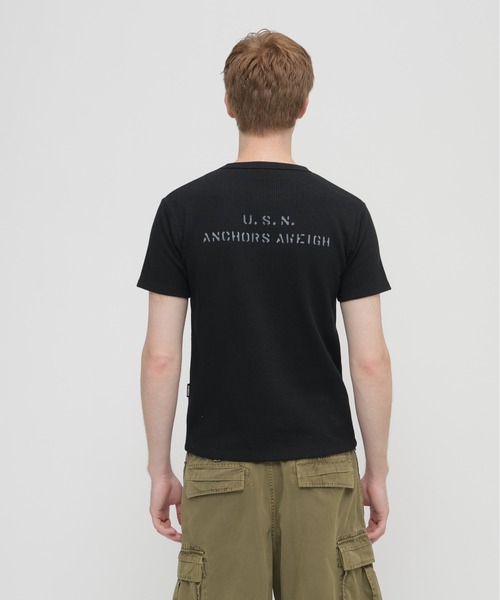 AVIREX(アヴィレックス)の「MINI WAFFLE C-NECK T-SHIRT "U.S.N." / ミニワッフル クルーネック 半袖 Tシャツ / AVIREX / アヴィレックス(Tシャツ/カットソー・メンズ・ホワイト/グリーン系カモフラージュ/ブラック・LARGE/MEDIUM/SMALL/X-LARGE)」の16枚目の写真