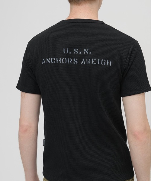 AVIREX(アヴィレックス)の「MINI WAFFLE C-NECK T-SHIRT "U.S.N." / ミニワッフル クルーネック 半袖 Tシャツ / AVIREX / アヴィレックス(Tシャツ/カットソー・メンズ・ホワイト/グリーン系カモフラージュ/ブラック・LARGE/MEDIUM/SMALL/X-LARGE)」の21枚目の写真