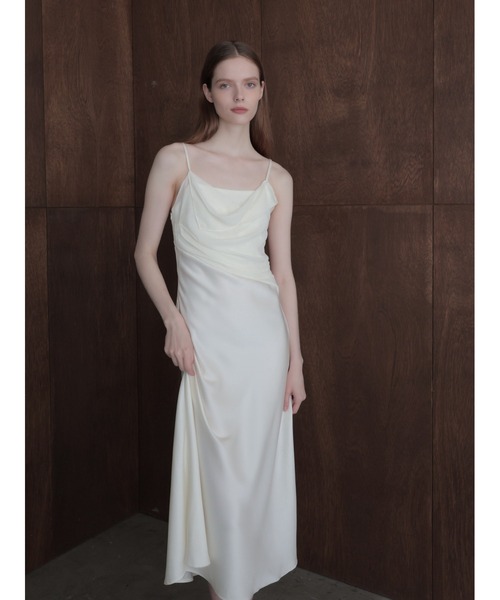 celon（セロン）の「minimalist pleated long dress（ワンピース・レディース・アイボリー・FREE）」の10枚目の写真