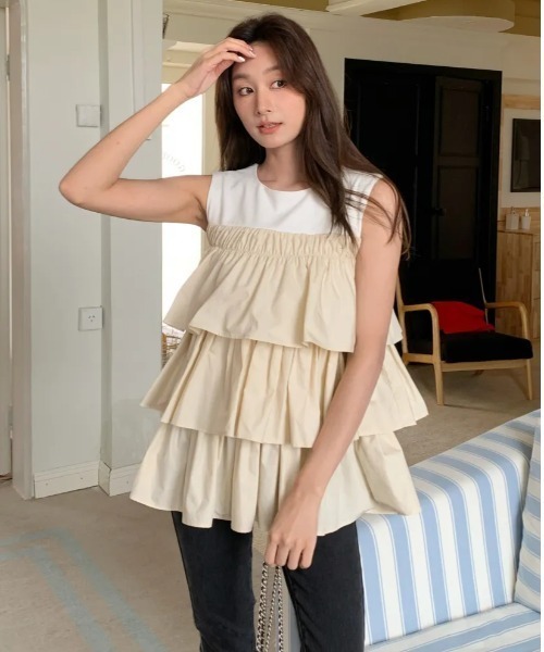 BIRTHDAY BASH(バースデイバッシュ)の「DOCKING TRIPLE FRILL TOPS(ドッキングトリプルフリルトップス)(Tシャツ/カットソー・レディース・ブルー/ホワイト系その他・S/M)」の5枚目の写真