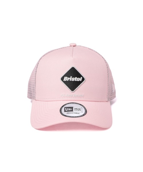 F.C.Real Bristol（エフシーレアルブリストル）の「NEW ERA EMBLEM MESH CAP（キャップ・メンズ・ピンク/ブラック・FREE）」の10枚目の写真