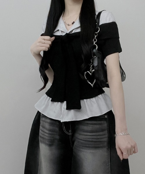 Emilie(エミリー)の「ストライプシャツドッキング オフショルダー風 半袖トップス(シャツ/ブラウス・レディース・グレー/ブラック・FREE)」の15枚目の写真