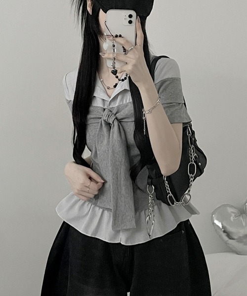 Emilie(エミリー)の「ストライプシャツドッキング オフショルダー風 半袖トップス(シャツ/ブラウス・レディース・グレー/ブラック・FREE)」の11枚目の写真