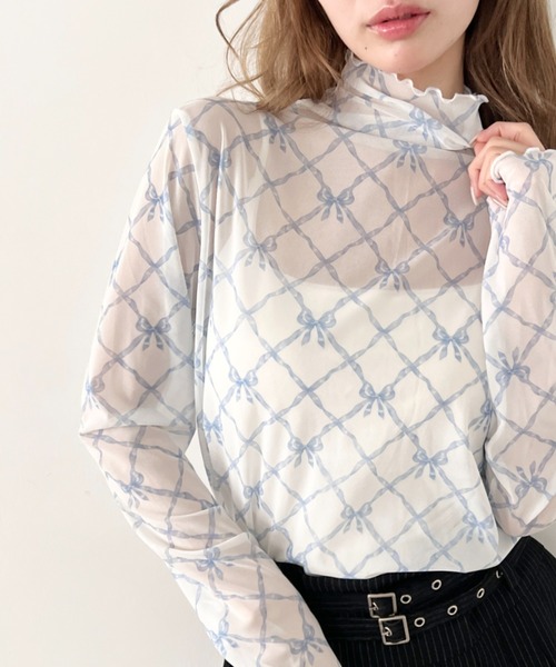 Loueme(ルエム)の「リボンシアーハイネックトップス(Tシャツ/カットソー・レディース・ブルー/ブラック/ピンク・FREE)」の3枚目の写真