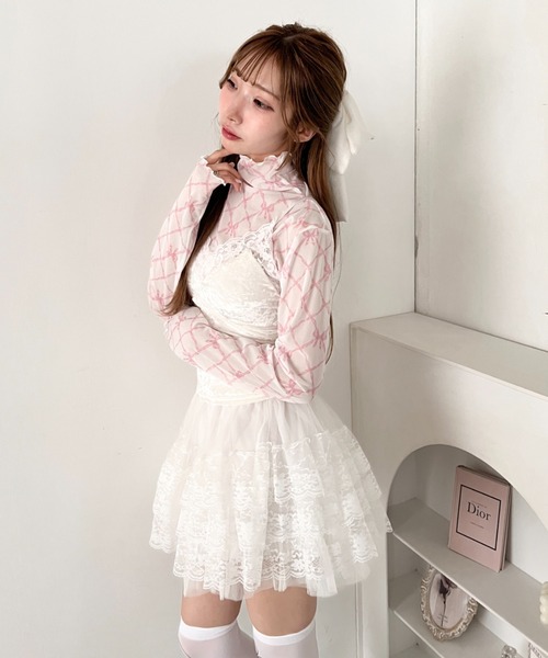 Loueme(ルエム)の「リボンシアーハイネックトップス(Tシャツ/カットソー・レディース・ブルー/ブラック/ピンク・FREE)」の8枚目の写真