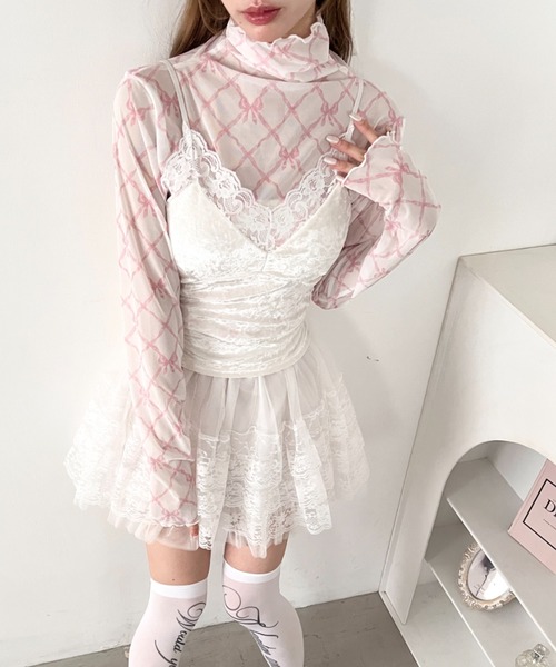 Loueme(ルエム)の「リボンシアーハイネックトップス(Tシャツ/カットソー・レディース・ブルー/ブラック/ピンク・FREE)」の5枚目の写真