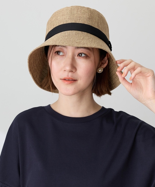 Petit Honfleur(プチオンフルール)の「ロゴモチーフ付きパッカブルハット【UVカット・遮光・遮熱】(ハット・レディース・ブラウン/ベージュ・フリー)」の6枚目の写真