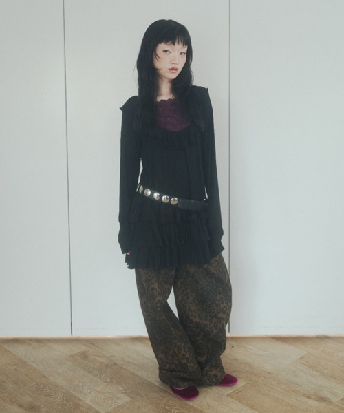 chernyy(チェルニー)の「deep u-neck ruffle frill mini dress / ワッフルフリルミニワンピ(ワンピース・レディース・ブラック/グレー・SMALL/LARGE/MEDIUM)」の15枚目の写真