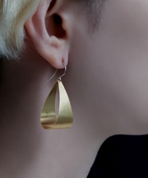 YArKA（ヤーカ）の「【YArKA/ヤーカ】surface processing drops of air motif earring(pierce) [ftdtf14] / 空気の滴ピアス（ピアス（両耳用））」