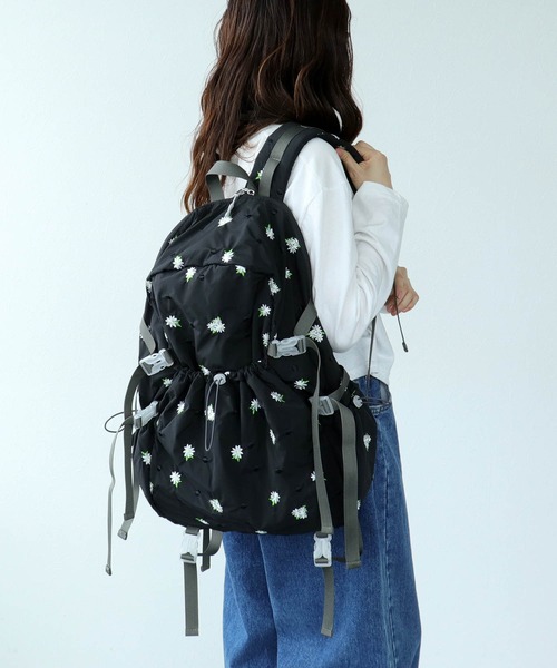 Cepica(セピカ)の「刺繍バックパック(バックパック/リュック・レディース・ブラック・FREE)」の3枚目の写真