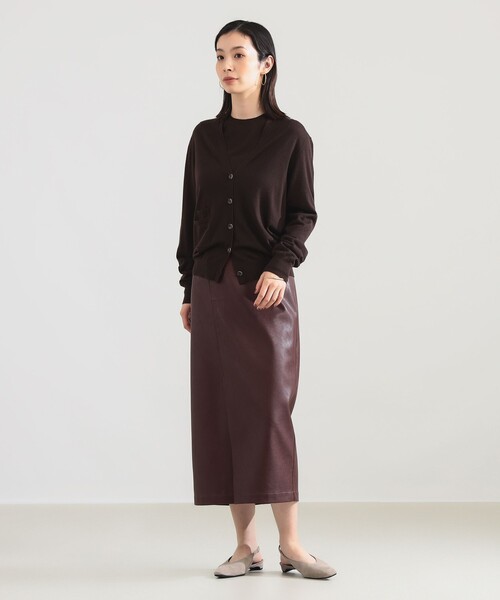 Demi-Luxe BEAMS(デミルクス ビームス)の「AK+1 / 16ゲージ Vネック カーディガン(ニット/セーター・レディース・グリーン系その他5/ブラウン・ONE SIZE)」の21枚目の写真