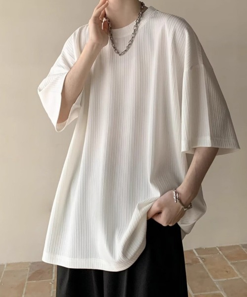 KELVIN(ケルヴァン)の「Pleats Loose Tee プリーツルーズTシャツ(Tシャツ/カットソー・メンズ・ブラック/ホワイト・LARGE/MEDIUM)」の2枚目の写真