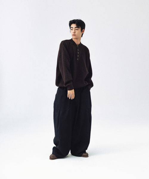 ANGLAN（アングラン）の「Herringbone Fatigue Balloon Pants - Black（その他パンツ・メンズ・その他・1/2）」の5枚目の写真