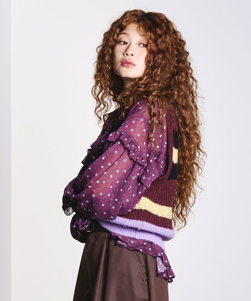 ROSE BUD(ローズバッド)の「COLOR BLOCK KNIT VEST(ベスト・レディース・ブラウン/ベージュ・ONE SIZE)」の4枚目の写真