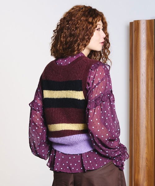 ROSE BUD(ローズバッド)の「COLOR BLOCK KNIT VEST(ベスト・レディース・ブラウン/ベージュ・ONE SIZE)」の5枚目の写真