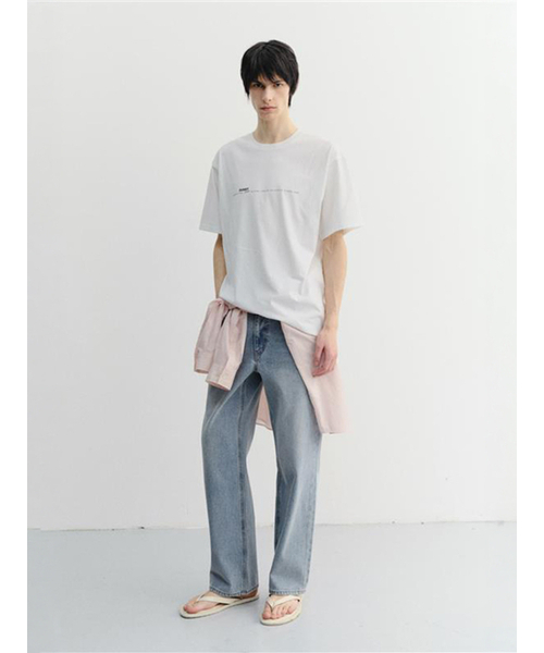 DUNST FOR MEN(ダンストフォーメン)の「MINIMAL LETTERING T-SHIRT_UNISEX_UDTS6B147_OFF WHITE(Tシャツ/カットソー・メンズ・Off White・X-SMALL/SMALL/MEDIUM/LARGE/X-LARGE/XX-LARGE)」の2枚目の写真