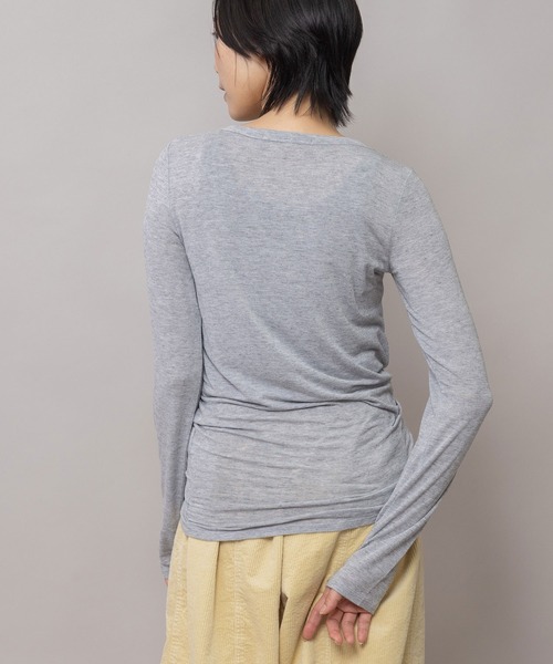 Munich(ミューニック)の「アンゴラウールガーゼストレッチジャージ クルーネックプルオーバー(Tシャツ/カットソー・レディース・ホワイト/ブラック/レッド/グレー・FREE)」の17枚目の写真