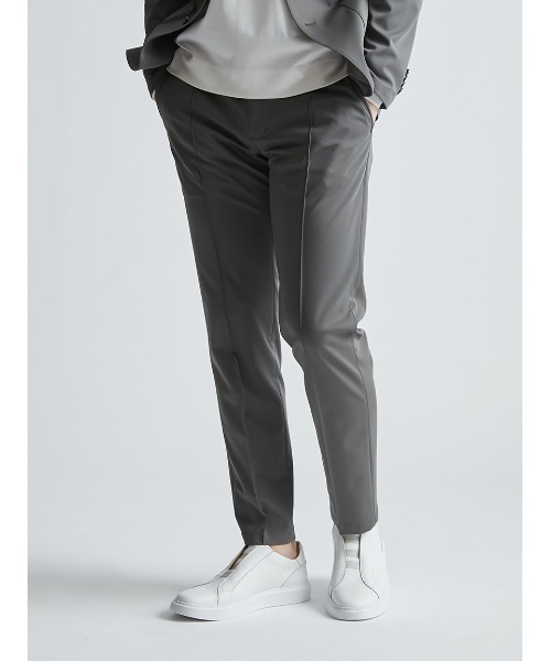 AOURE（アウール）の「MALPENSA SETUP PANTS（スラックス・メンズ・ネイビー/カーキ・LARGE/MEDIUM）」の2枚目の写真