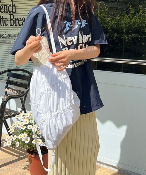 CHEER(チアー)の「【変形ギャザー】多段 ナップサック 大容量 バックパック リュック 軽量 ストリート韓国カジュアル(バックパック/リュック・レディース・グレー/ホワイト/ブラック・FREE)」の5枚目の写真