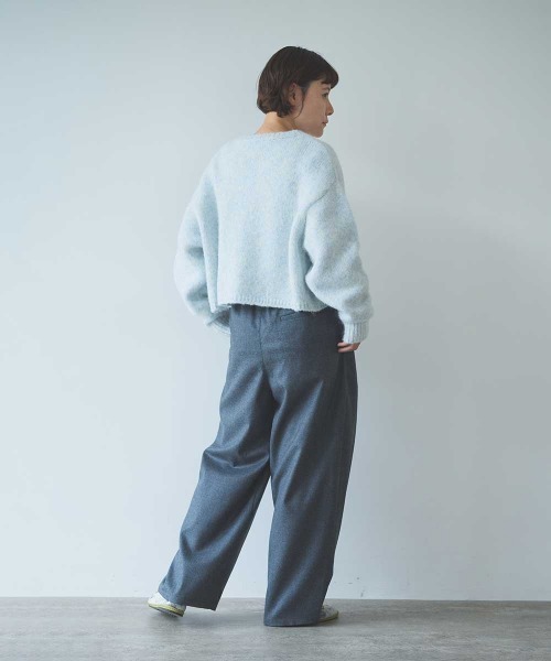 yuni(ユニ )の「washable wool back gum straight pants(その他パンツ・レディース・グレー・S/M)」の4枚目の写真