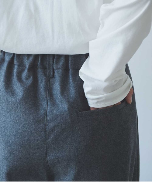 yuni(ユニ )の「washable wool back gum straight pants(その他パンツ・レディース・グレー・S/M)」の13枚目の写真