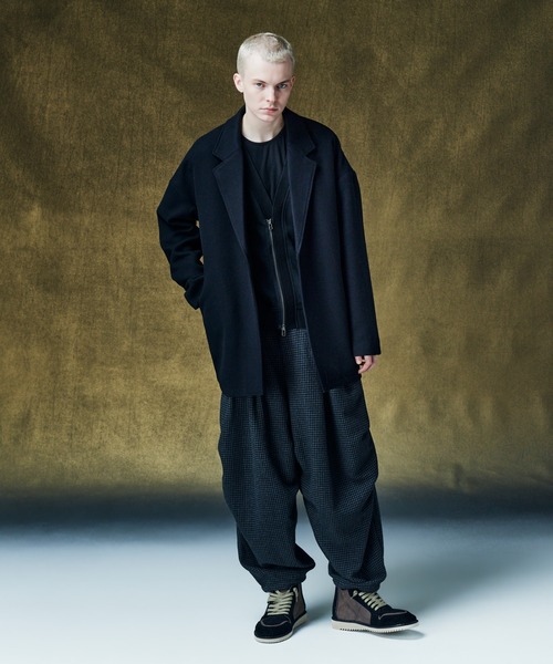 glamb(グラム)の「Drape Tank Top / ドレープタンクトップ(タンクトップ・メンズ・グレー/ブラック・L/S/M)」の9枚目の写真