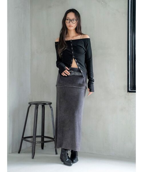 Ungrid(アングリッド)の「リングドットオフショルトップス(Tシャツ/カットソー・レディース・ブラウン/オフホワイト/ブラック・FREE)」の9枚目の写真