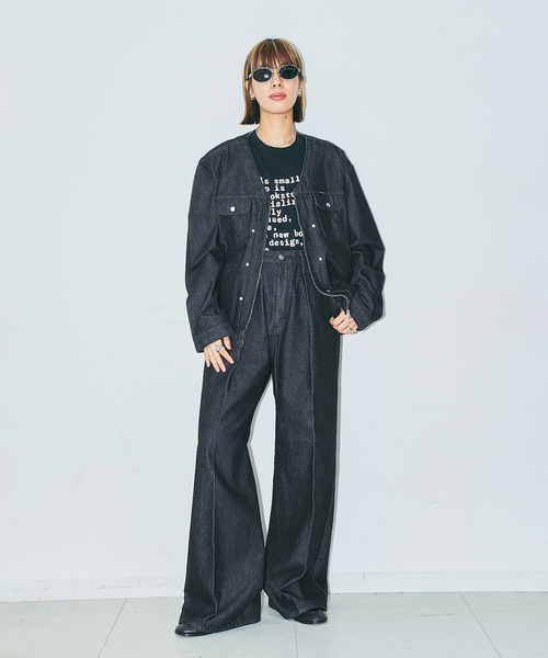 Wrangler(ラングラー)の「WRANGLER 別注 デニムパンツ(デニムパンツ・レディース・ブラック・SMALL/MEDIUM)」の2枚目の写真