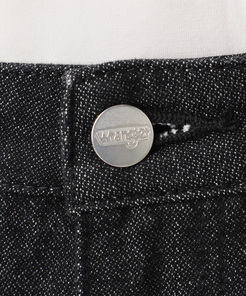 Wrangler(ラングラー)の「WRANGLER 別注 デニムパンツ(デニムパンツ・レディース・ブラック・SMALL/MEDIUM)」の16枚目の写真
