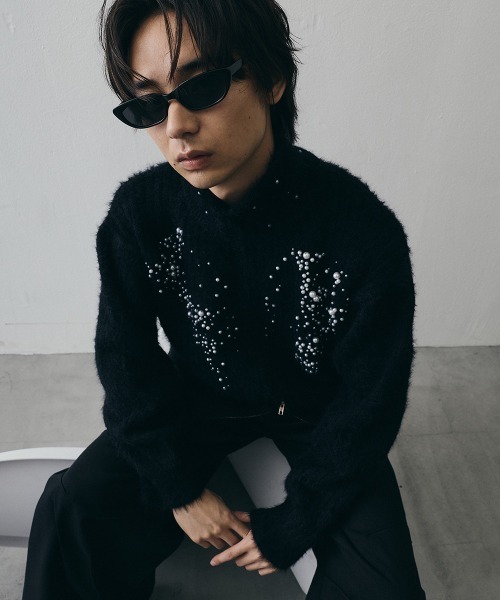 Shoowtime(ショウタイム)の「Pearl Double-Zip Cropped High-Neck Knit / パールモチーフダブルジップクロップドハイネックニット(ニット/セーター・メンズ・ブラック・X-LARGE/LARGE/MEDIUM)」の1枚目の写真