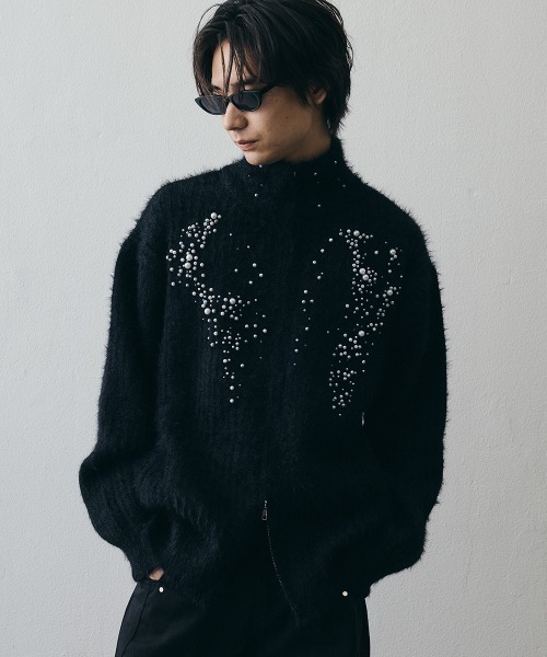 Shoowtime(ショウタイム)の「Pearl Double-Zip Cropped High-Neck Knit / パールモチーフダブルジップクロップドハイネックニット(ニット/セーター・メンズ・ブラック・X-LARGE/LARGE/MEDIUM)」の2枚目の写真