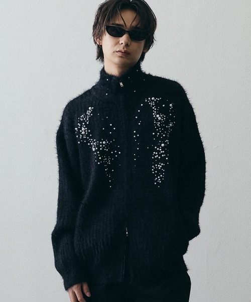 Shoowtime(ショウタイム)の「Pearl Double-Zip Cropped High-Neck Knit / パールモチーフダブルジップクロップドハイネックニット(ニット/セーター・メンズ・ブラック・X-LARGE/LARGE/MEDIUM)」の3枚目の写真