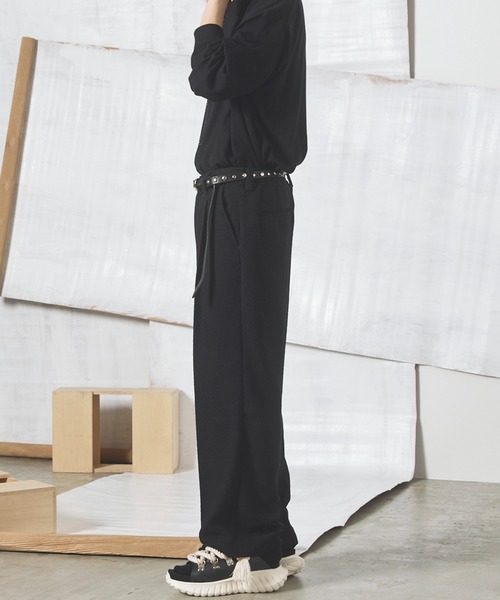 MAISON SPECIAL(メゾンスペシャル)の「《UNISEX》ブッチャーファブリックプライムワイドワンタックスラックス/Butcher Fabric Prime-Wide One-tuck Slacks【MAISON SPECIAL/メゾンスペシャル】■セットアップ対応■(スラックス・メンズ・ブラック/ブラウン/パープル・0/2/1)」の11枚目の写真