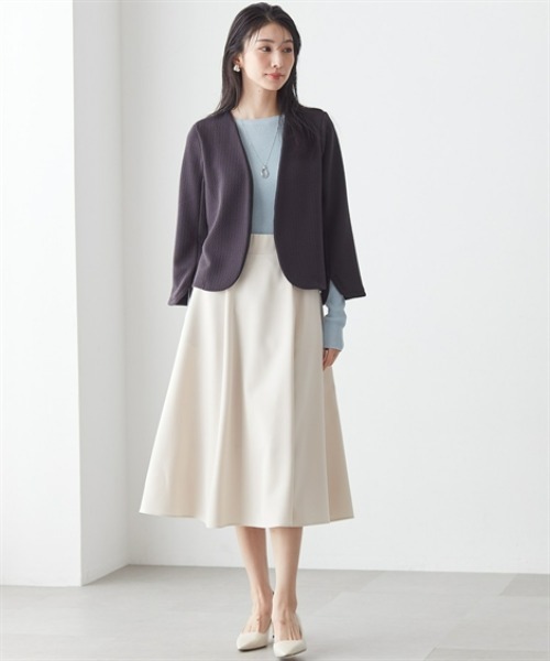7days Life Styling（セブンデイズライフスタイリング）の「ダブルフェイスラウンドノーカラーショートジャケット（カバーオール・レディース・ブラック/チャコール・L/M/LL/3L）」の4枚目の写真