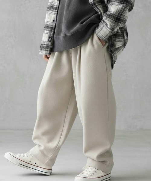 THE CASUAL(カジュアル)の「スウェット ルーズタックパンツ(スウェットパンツ・キッズ・ブラック系2/ネイビー/ブラック/ブラック系1/ベージュ系1/グレイッシュベージュ/ダークグレー/杢グレー/グレー系2/ベージュ系2/チャコールグレー/グレー系1・130/120/150/160/110/140)」の9枚目の写真