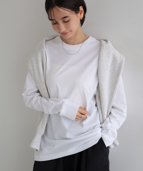ANME(アンメ)の「ベーシック長袖Tシャツ(Tシャツ/カットソー・レディース・オフホワイト/オートミール・L/M)」の3枚目の写真