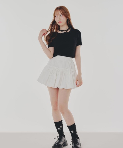 amuiil(アムイル)の「Short Sleeve Knit with Neck ribbon(ニット/セーター・レディース・ブルー/アイボリー/ブラック/ホワイト・FREE)」の9枚目の写真