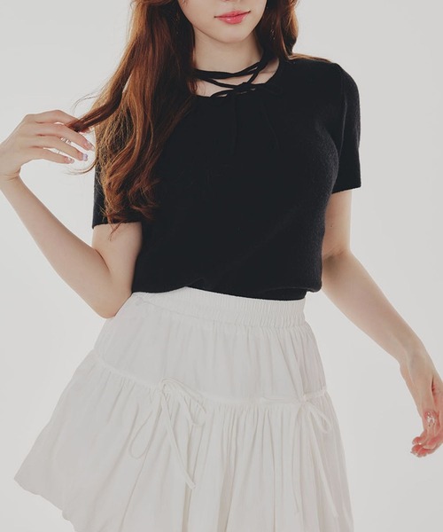 amuiil(アムイル)の「Short Sleeve Knit with Neck ribbon(ニット/セーター・レディース・ブルー/アイボリー/ブラック/ホワイト・FREE)」の10枚目の写真